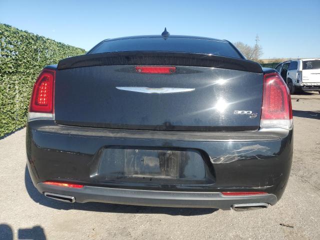 Photo 6 from auction – 2018 CHRYSLER 300 S with VIN 2C3CCABG6JH195558