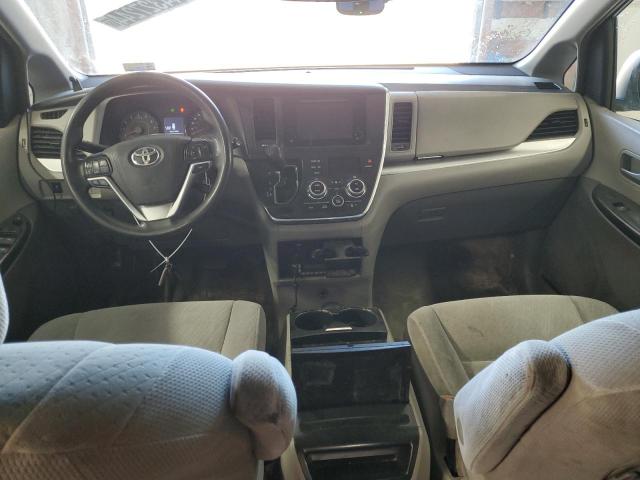 Photo 8 from auction – 2017 TOYOTA SIENNA LE with VIN 5TDJZ3DCXHS172237