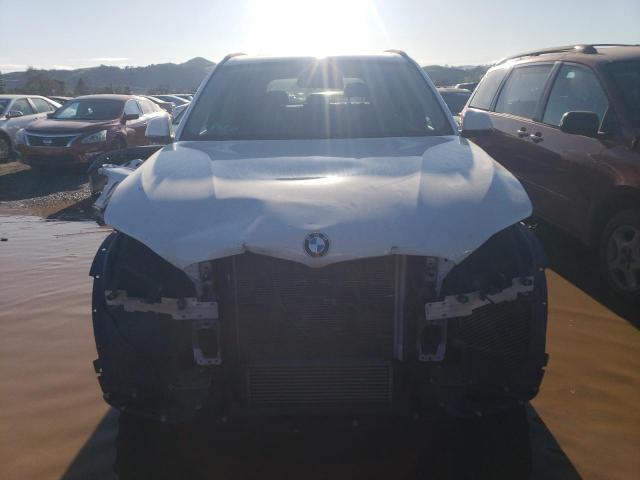 Photo 5 from auction – 2015 BMW X5 SDRIVE3 with VIN 5UXKR2C51F0H37042