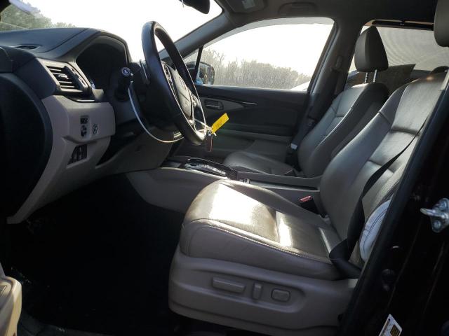 Photo 7 from auction – 2017 HONDA PILOT TOUR with VIN 5FNYF6H98HB004110