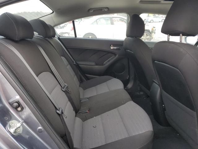 Photo 10 from auction – 2018 KIA FORTE LX with VIN 3KPFL4A70JE249895