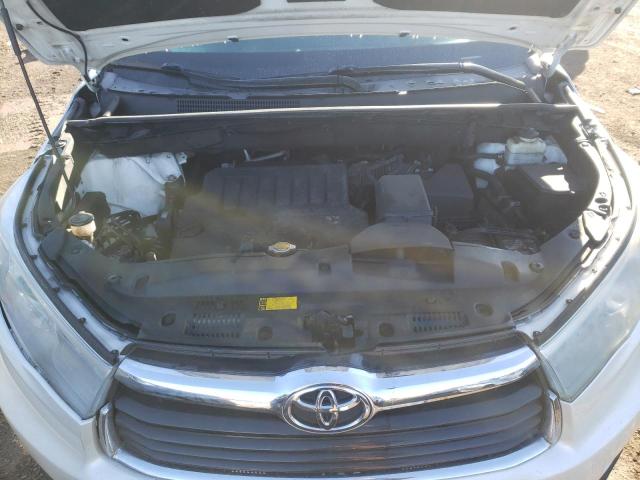 Photo 11 from auction – 2015 TOYOTA HIGHLANDER with VIN 5TDJKRFH5FS137375