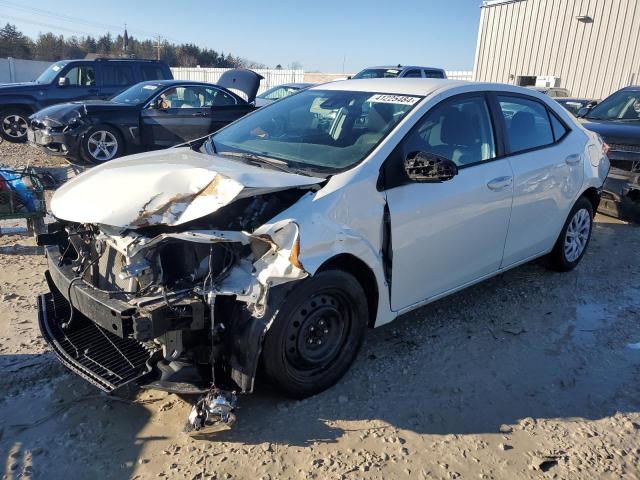 TOYOTA COROLLA L 2018 with VIN 5YFBURHE1JP798114 - Photo from auction