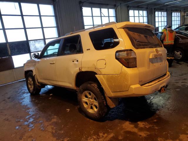 Photo 2 from auction – 2015 TOYOTA 4RUNNER SR with VIN JTEBU5JR3F5264361