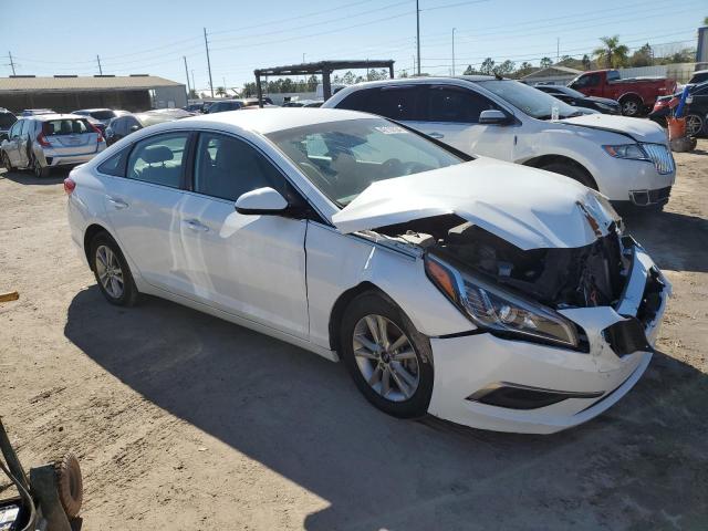 Photo 4 from auction – 2017 HYUNDAI SONATA SE with VIN 5NPE24AF7HH463830
