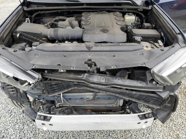 Photo 11 from auction – 2020 TOYOTA 4RUNNER SR with VIN JTEBU5JR2L5832305
