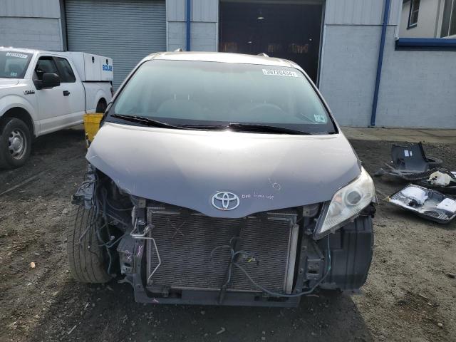 Photo 5 from auction – 2011 TOYOTA SIENNA LE with VIN 5TDKK3DC7BS064769