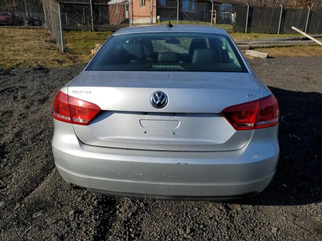 Photo 6 from auction – 2015 VOLKSWAGEN PASSAT S with VIN 1VWAT7A3XFC037560
