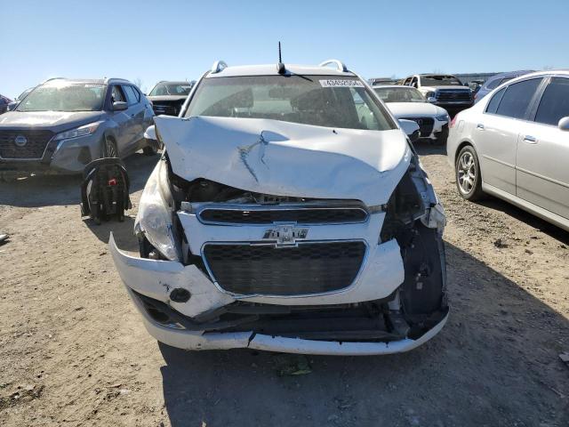 Foto 5 de la subasta – 2015 CHEVROLET SPARK 2LT con VIN KL8CF6S98FC758114