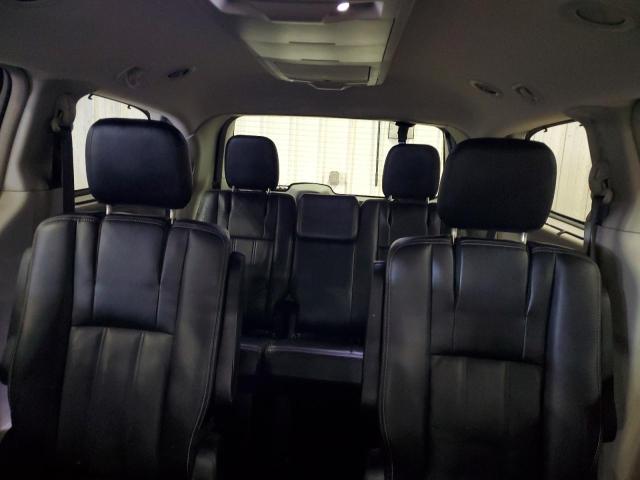 Photo 10 from auction – 2013 CHRYSLER TOWN & COU with VIN 2C4RC1CG9DR747525