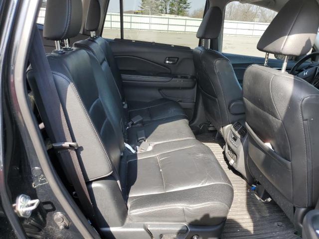 Photo 11 from auction – 2017 HONDA PILOT TOUR with VIN 5FNYF6H91HB002764