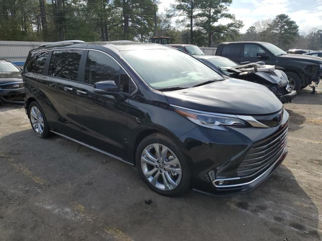 Photo 4 from auction – 2023 TOYOTA SIENNA LIM with VIN 5TDERKEC3PS175814