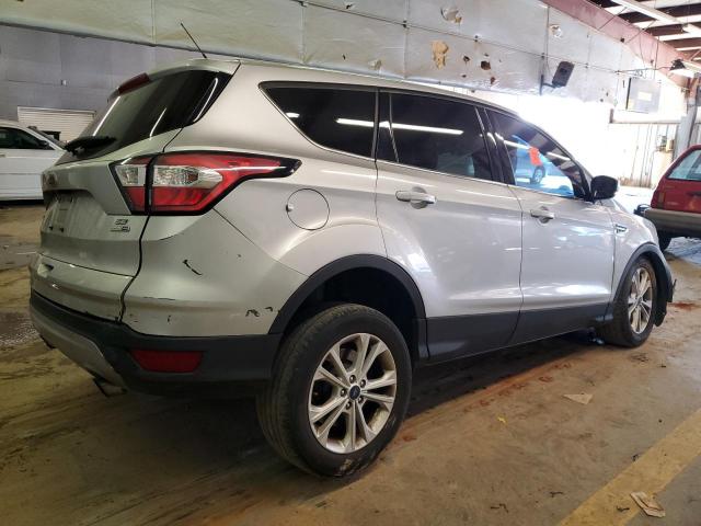 Photo 3 from auction – 2017 FORD ESCAPE SE with VIN 1FMCU9GD1HUC97360