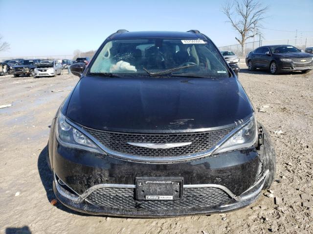 Photo 5 from auction – 2017 CHRYSLER PACIFICA T with VIN 2C4RC1BGXHR527690