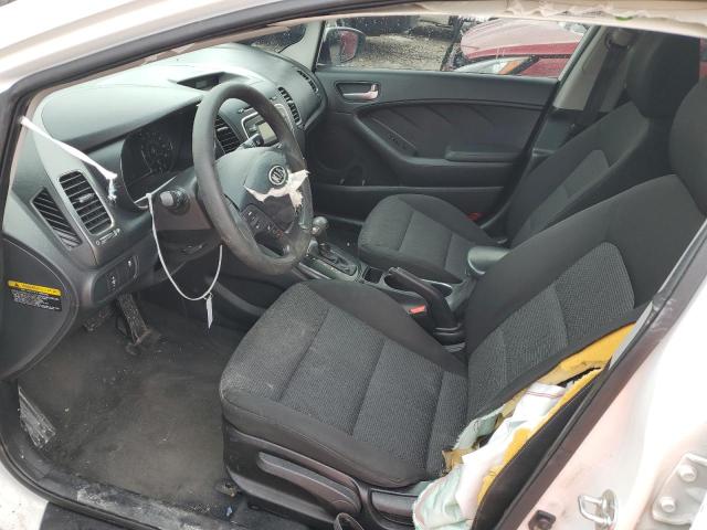 Photo 7 from auction – 2017 KIA FORTE LX with VIN 3KPFK4A73HE079545
