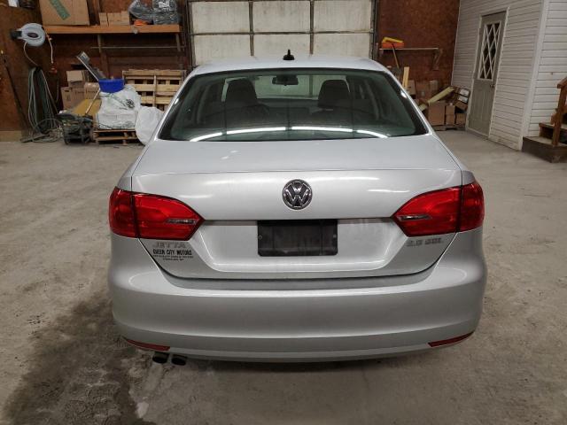 Photo 6 from auction – 2011 VOLKSWAGEN JETTA SEL with VIN 3VWLZ7AJ2BM371791