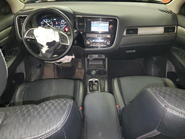 Photo 8 from auction – 2015 MITSUBISHI OUTLANDER with VIN JA4AZ3A36FZ003911