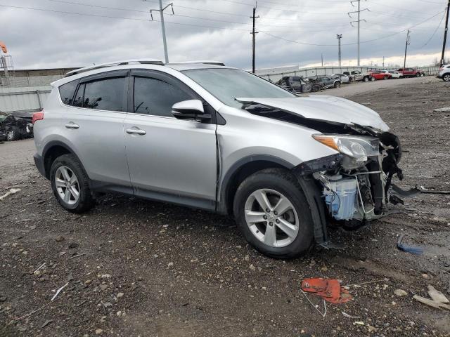 Photo 4 from auction – 2014 TOYOTA RAV4 XLE with VIN JTMRFREV3ED085527