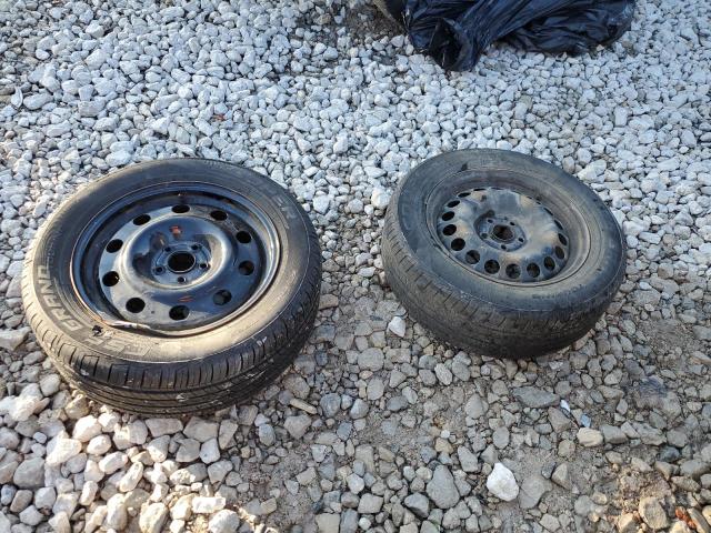 Photo 13 from auction – 2010 CHRYSLER TOWN & COU with VIN 2A4RR5D11AR412894