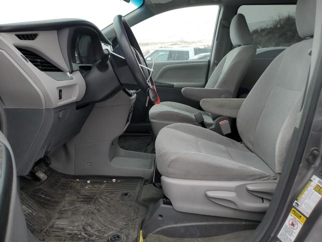 Photo 7 from auction – 2017 TOYOTA SIENNA with VIN 5TDZZ3DC3HS879229