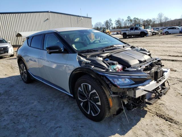 Foto 4 de la subasta – 2022 KIA EV6 LIGHT con VIN KNDC3DLC3N5073469