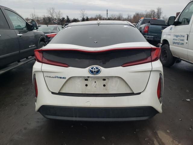 Photo 6 from auction – 2017 TOYOTA PRIUS PRIM with VIN JTDKARFP1H3050379