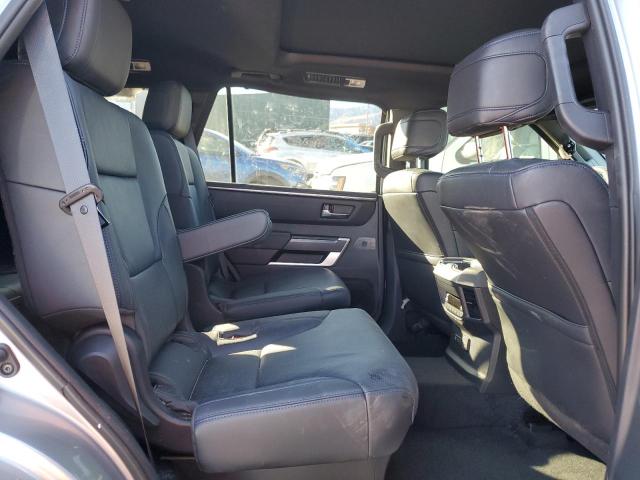 Photo 11 from auction – 2023 TOYOTA SEQUOIA SR with VIN 7SVAAABA5PX011371