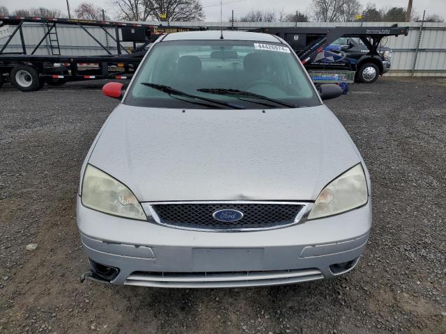 Photo 5 from auction – 2005 FORD FOCUS ZX4 with VIN 1FAFP34N45W122593