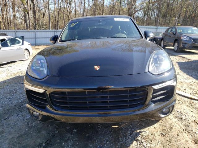 Photo 5 from auction – 2017 PORSCHE CAYENNE SE with VIN WP1AE2A28HLA74390