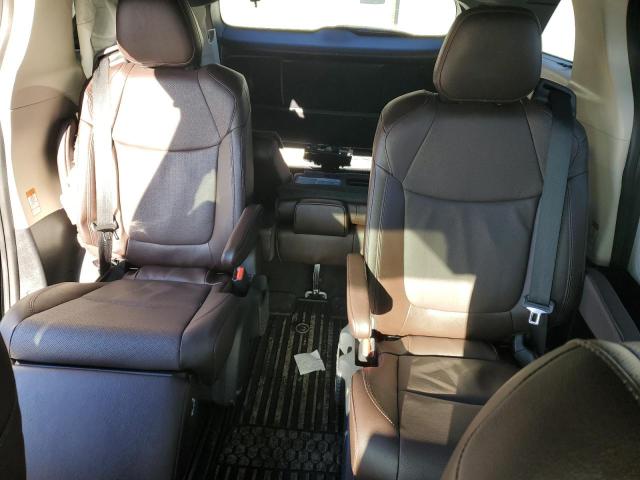 Photo 10 from auction – 2023 TOYOTA SIENNA LIM with VIN 5TDESKFC5PS086331