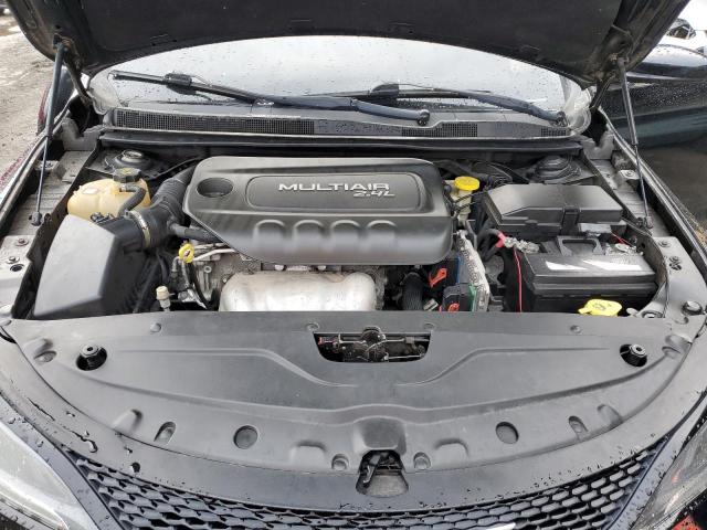 Photo 11 from auction – 2015 CHRYSLER 200 S with VIN 1C3CCCBB1FN600191