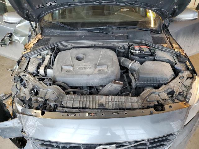 Zdjęcie 11 z aukcji – 2017 VOLVO S60 DYNAMI z VIN YV140MTL4H2433779