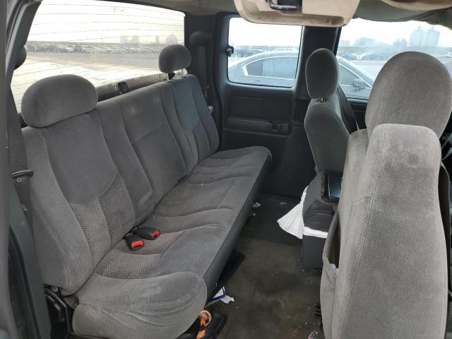 Photo 10 from auction – 2004 CHEVROLET SILVERADO with VIN 1GCEC19V74Z119540