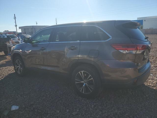 Photo 2 from auction – 2019 TOYOTA HIGHLANDER with VIN 5TDZZRFH6KS322060
