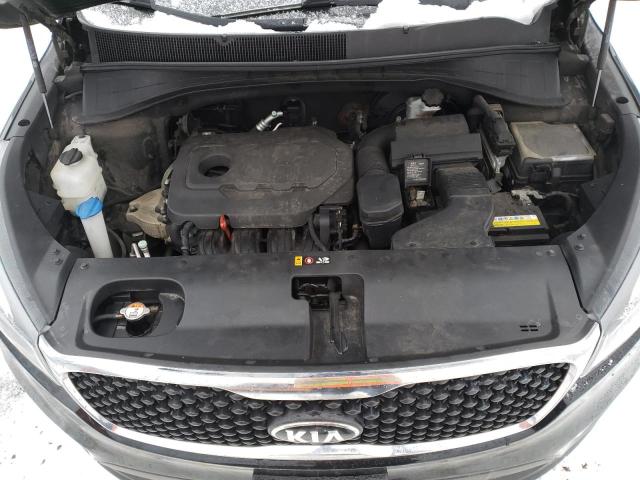Photo 12 from auction – 2017 KIA SORENTO LX with VIN 5XYPGDA38HG249890