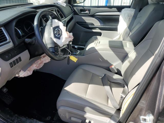 Photo 7 from auction – 2019 TOYOTA HIGHLANDER with VIN 5TDJZRFH3KS627092