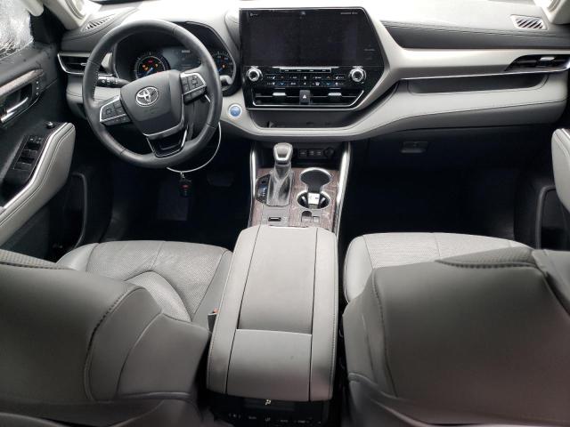 Photo 8 from auction – 2021 TOYOTA HIGHLANDER with VIN 5TDDBRCH1MS533057