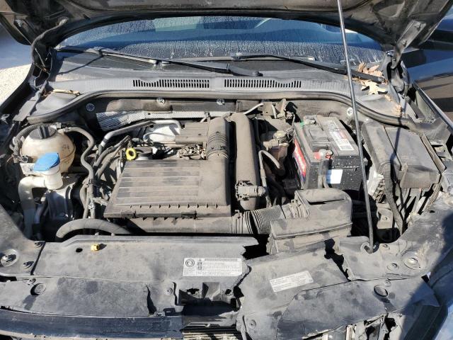 Photo 11 from auction – 2017 VOLKSWAGEN JETTA S with VIN 3VW2B7AJ3HM332328