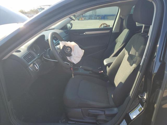 Photo 7 from auction – 2012 VOLKSWAGEN PASSAT S with VIN 1VWAH7A38CC015117