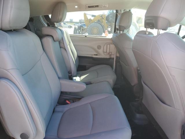 Photo 11 from auction – 2021 TOYOTA SIENNA XLE with VIN 5TDYRKEC8MS020071