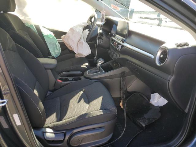 Photo 7 from auction – 2021 KIA FORTE FE with VIN 3KPF24AD4ME404543