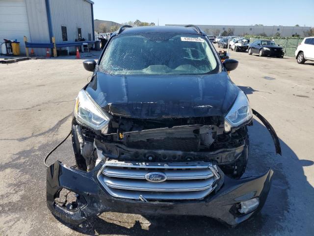 Photo 5 from auction – 2017 FORD ESCAPE SE with VIN 1FMCU9GDXHUA68014