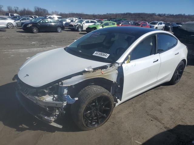 TESLA MODEL 3 2020 with VIN 5YJ3E1EB4LF628647 - Photo from auction