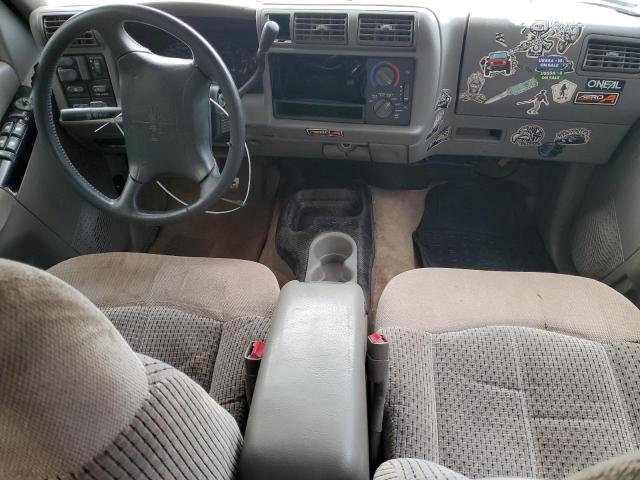 Photo 8 from auction – 1996 GMC JIMMY with VIN 1GKCS13W7T2574380