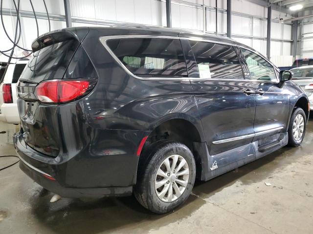 Photo 3 from auction – 2019 CHRYSLER PACIFICA T with VIN 2C4RC1BG4KR651798