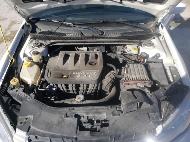 Photo 11 from auction – 2012 CHRYSLER 200 TOURIN with VIN 1C3BCBEB5CN179945