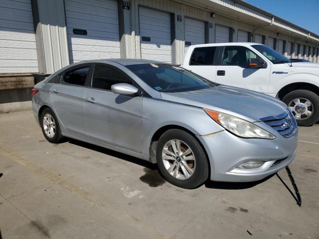 Photo 4 from auction – 2013 HYUNDAI SONATA GLS with VIN 5NPEB4AC7DH629005