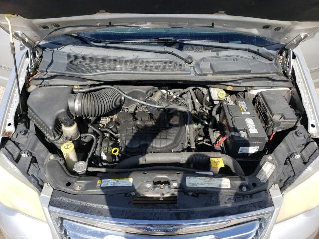 Photo 12 from auction – 2011 CHRYSLER TOWN & COU with VIN 2A4RR5DG0BR735520