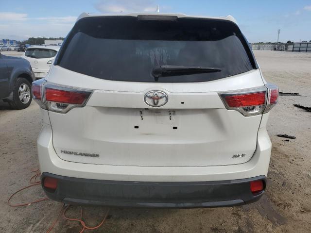 Photo 6 from auction – 2015 TOYOTA HIGHLANDER with VIN 5TDKKRFH2FS100241