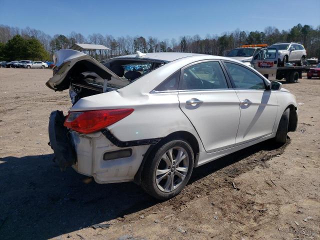 Photo 3 from auction – 2011 HYUNDAI SONATA SE with VIN 5NPEC4AC4BH027026
